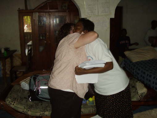 Lynn whightman Hugs Nuru Of The Home